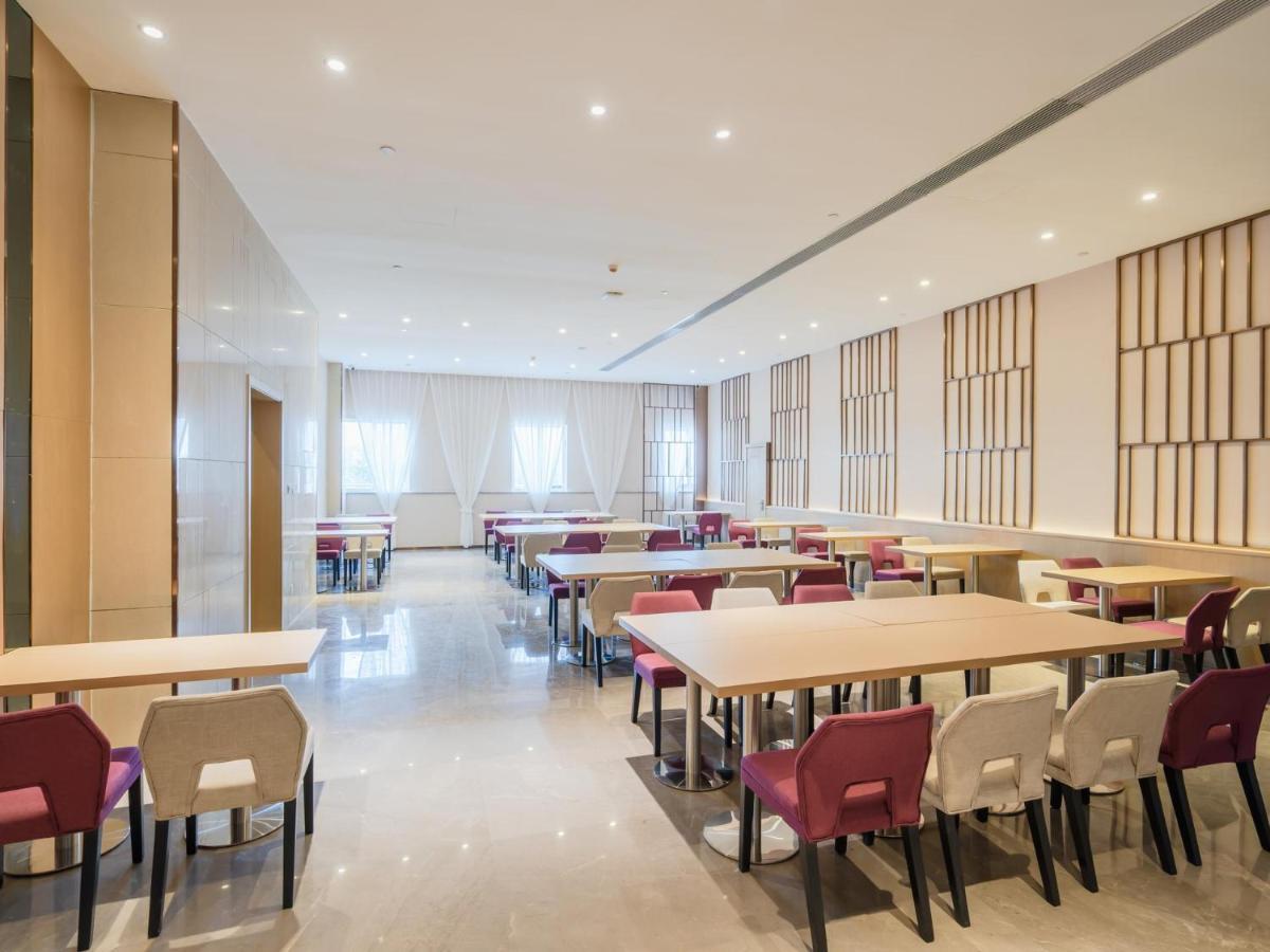 Lavande Hotel Luzhou Wanda Plaza Southwest Commercial City ภายนอก รูปภาพ