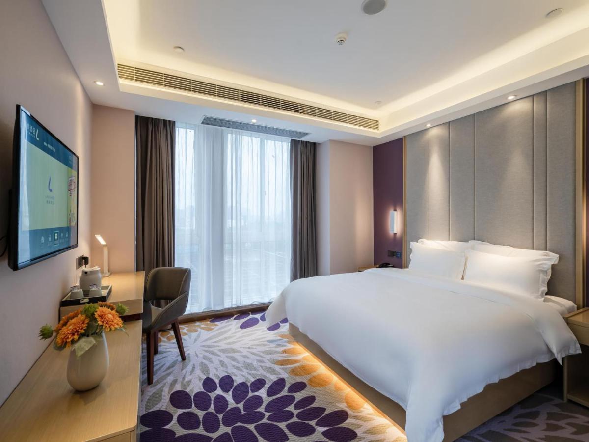 Lavande Hotel Luzhou Wanda Plaza Southwest Commercial City ภายนอก รูปภาพ