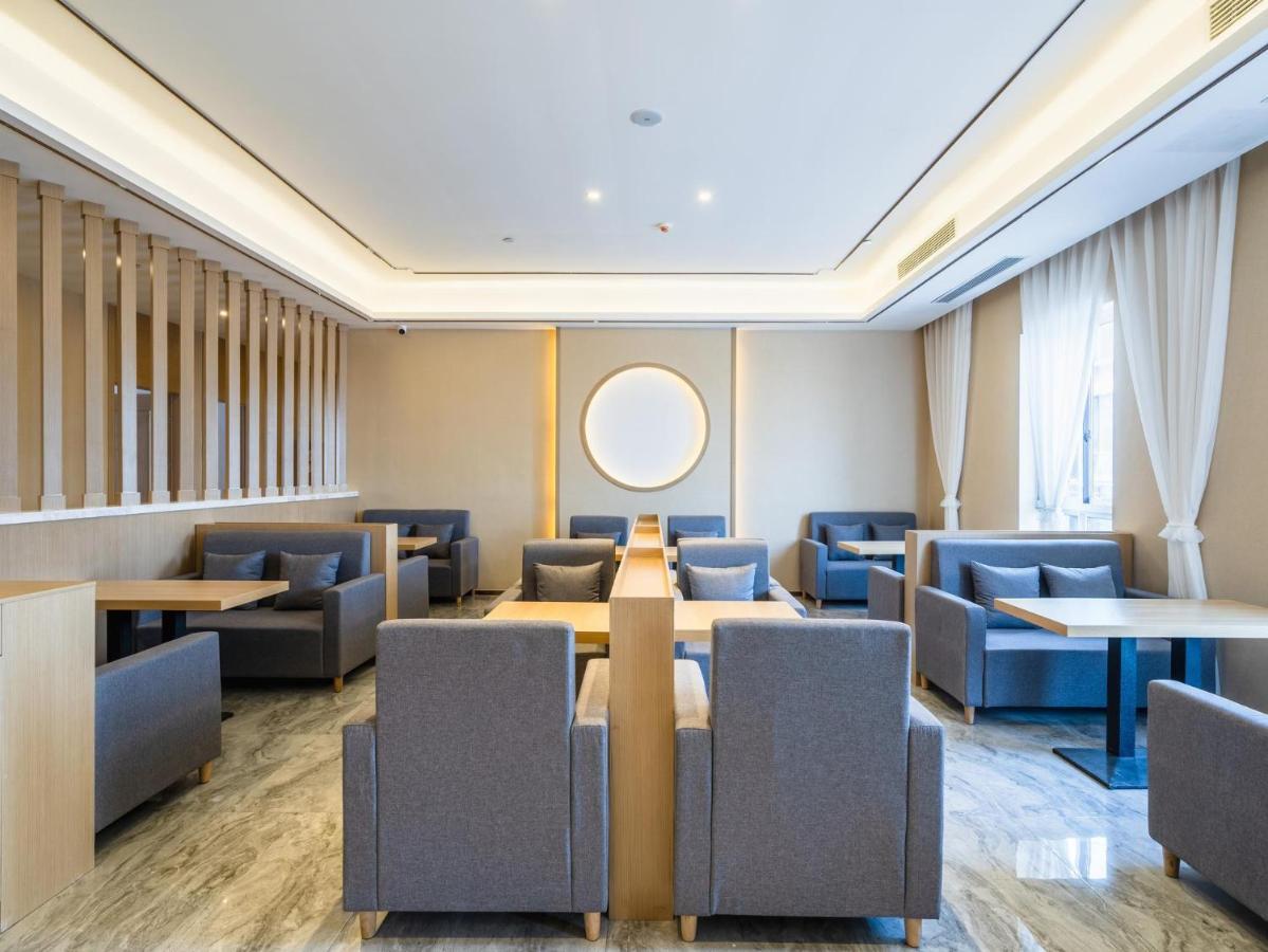 Lavande Hotel Luzhou Wanda Plaza Southwest Commercial City ภายนอก รูปภาพ