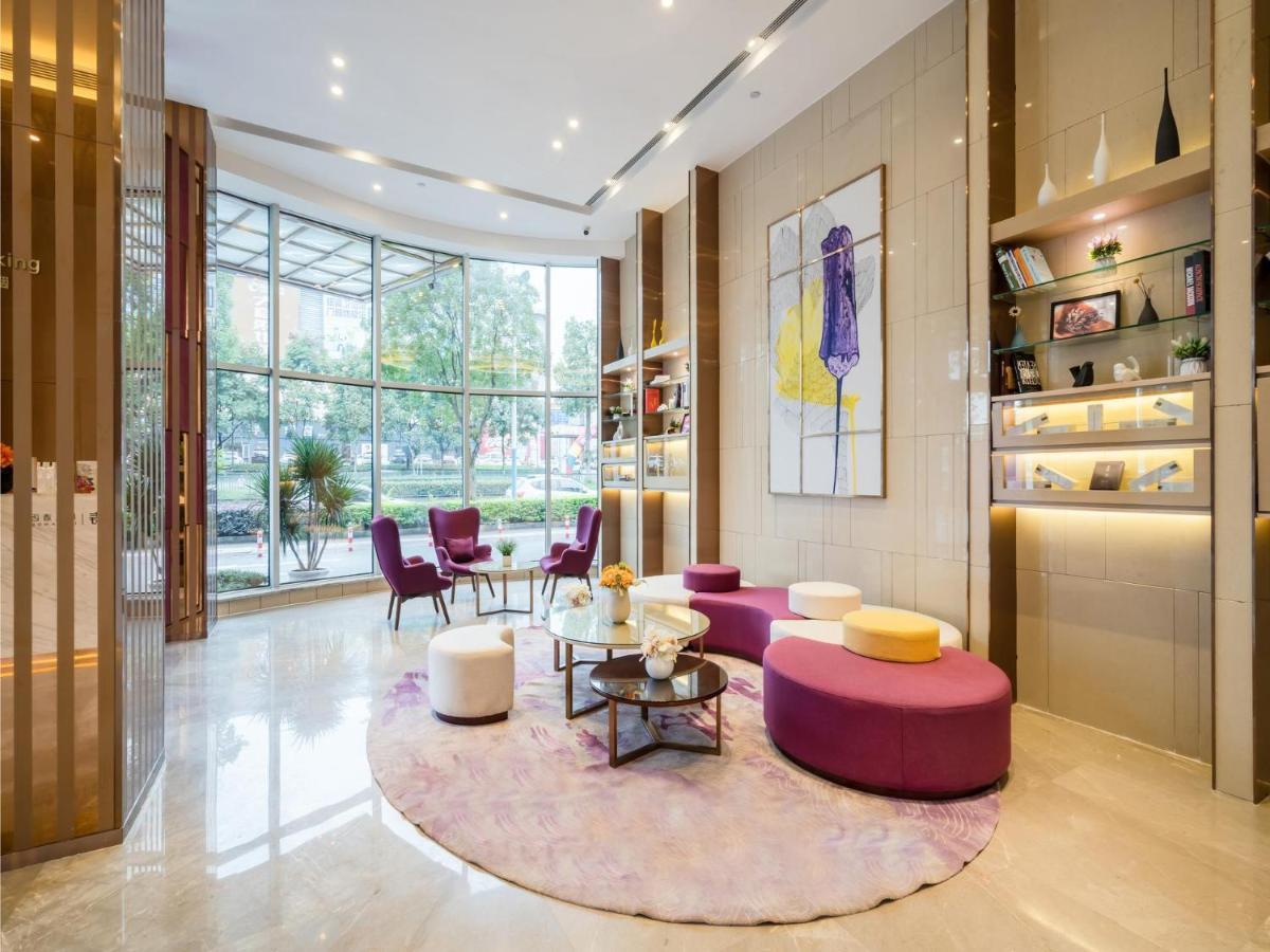 Lavande Hotel Luzhou Wanda Plaza Southwest Commercial City ภายนอก รูปภาพ